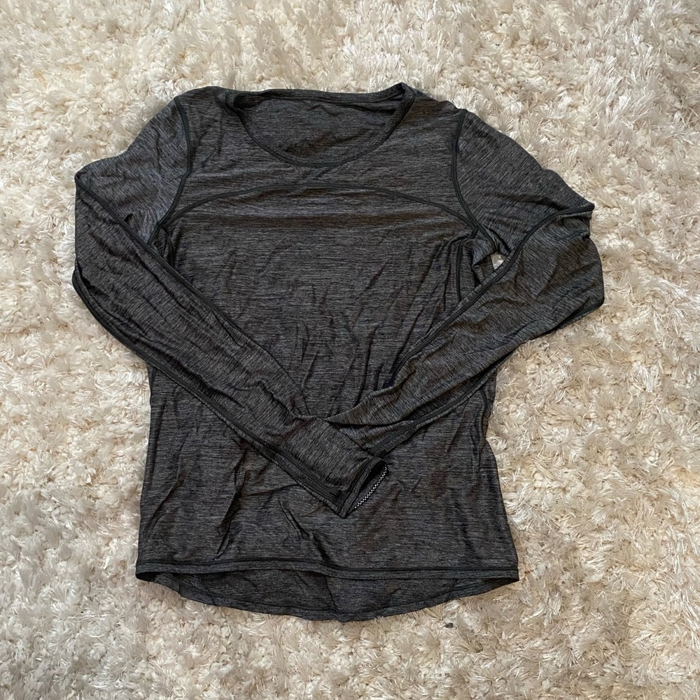 Lululemon Breathable Flowy long sleeve